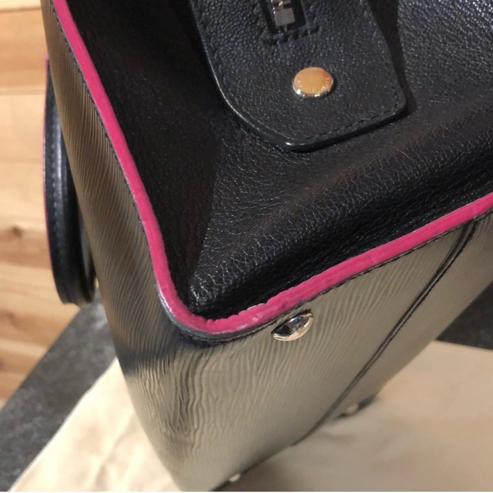 LOUIS VUITTON EPI Vaneau GM Black Hot Pink EUC - Picture 12 of 16